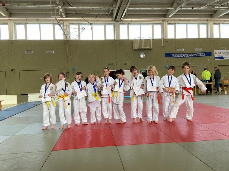 Read more about the article Zwölf Medaillen beim Frühlingscup